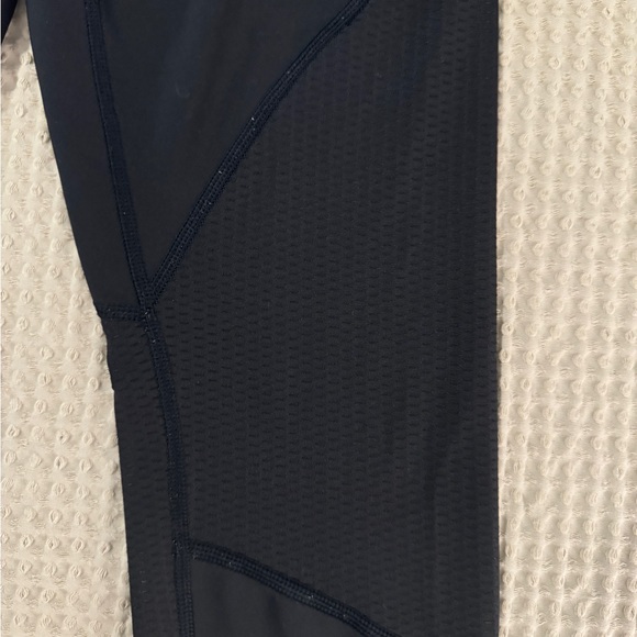 Athleta leggings - Picture 4 of 5